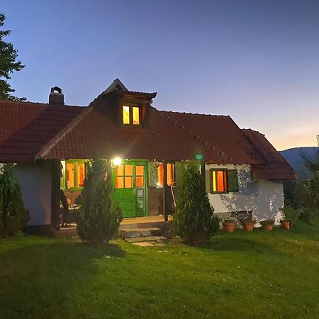 Camp Viljamovka Appartement Kremna Buitenkant foto